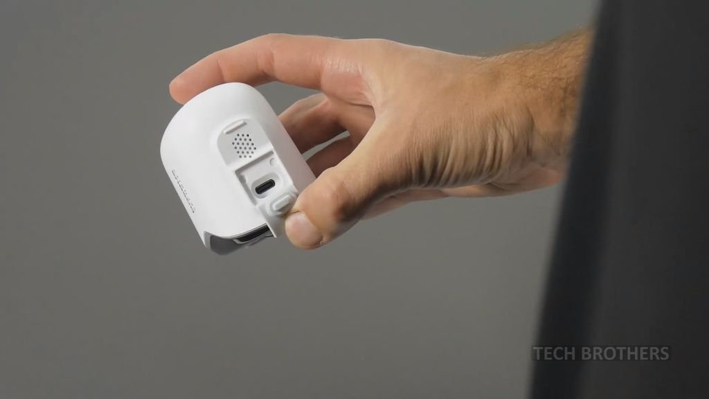 Baseus N1 usb port and speaker
