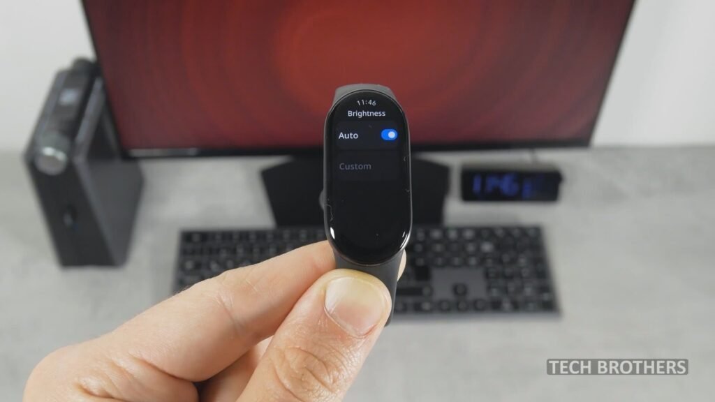 Xiaomi Smart Band 10 Ambient Light Sensor and Auto Screen Brightness